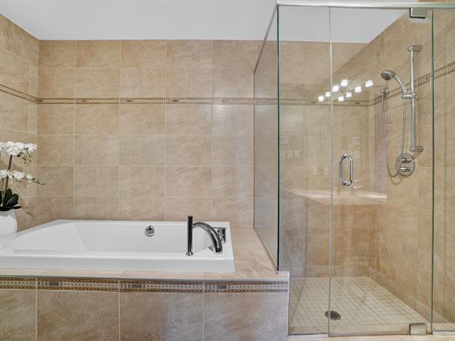 Salle de bains attenante à la CCP