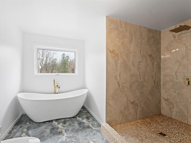 Salle de bains attenante à la CCP