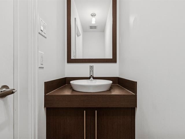 Maison à étages à vendre, Montréal (Mercier/Hochelaga-Maisonneuve)