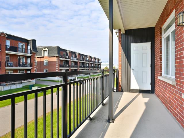 Condo à louer, Montréal (Saint-Laurent)