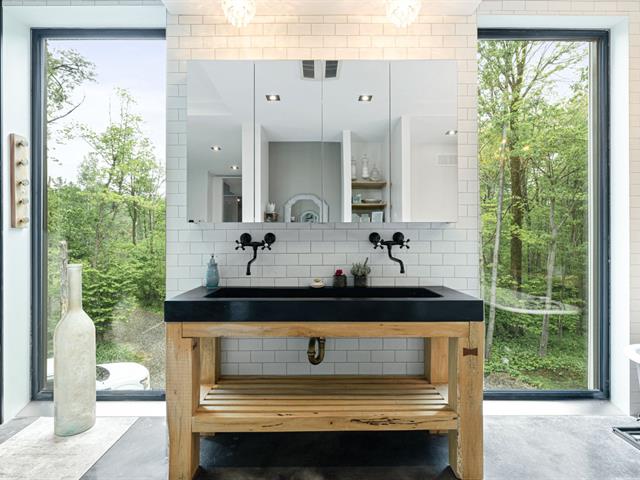 Salle de bains attenante à la CCP