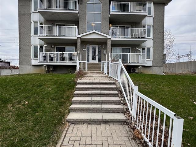 maison à vendre Laval (Chomedey)