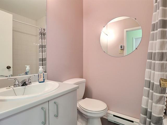 Duplex sold, Bois-des-Filion