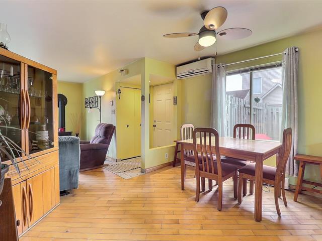 Duplex sold, Bois-des-Filion