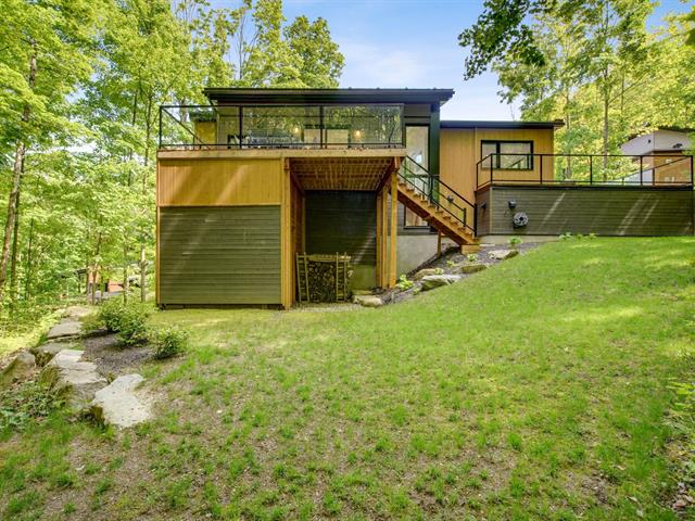 Maison à étages à vendre, Bromont