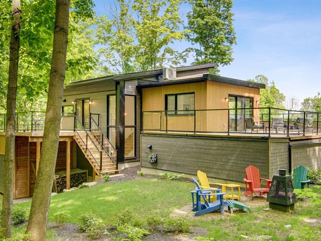 Two or more storey for sale, Bromont