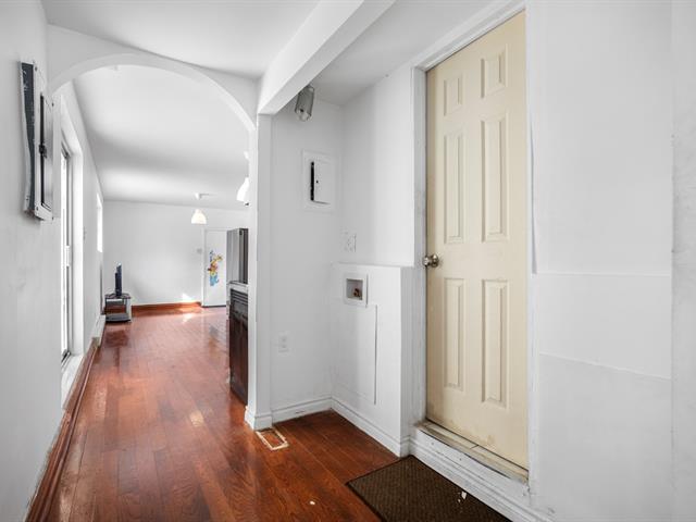 PASAGEWAY