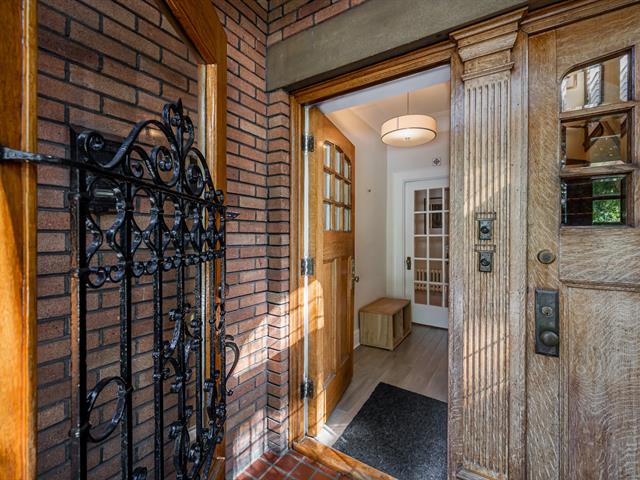Entrée extérieure