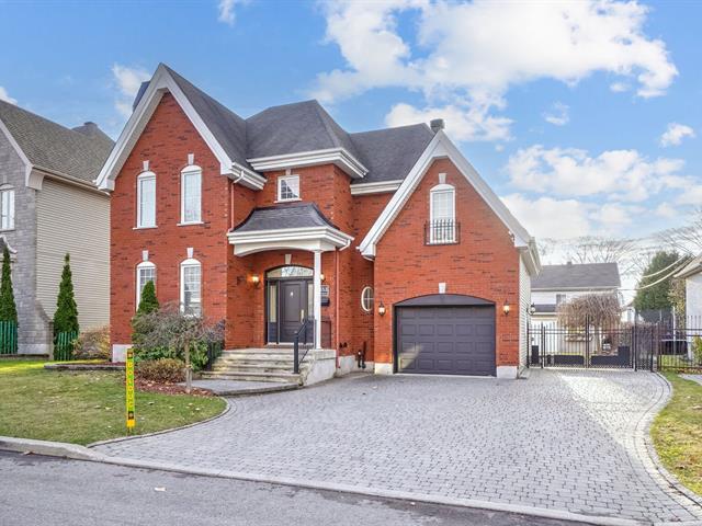 Two or more storey sold, Laval (Fabreville)