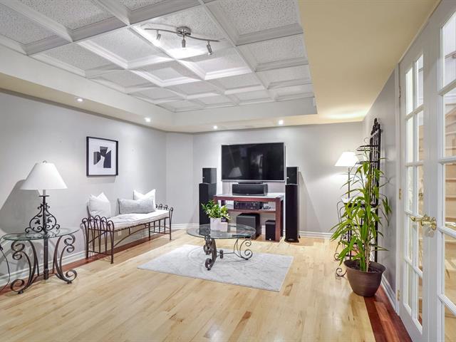 Two or more storey sold, Laval (Fabreville)
