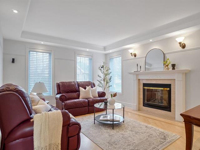 Two or more storey sold, Laval (Fabreville)
