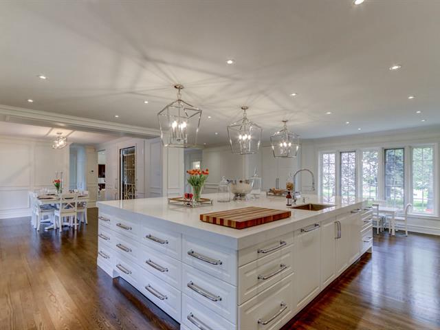 Maison à étages à vendre, Laval (Laval-sur-le-Lac)