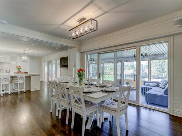Maison à étages à vendre, Laval (Laval-sur-le-Lac)