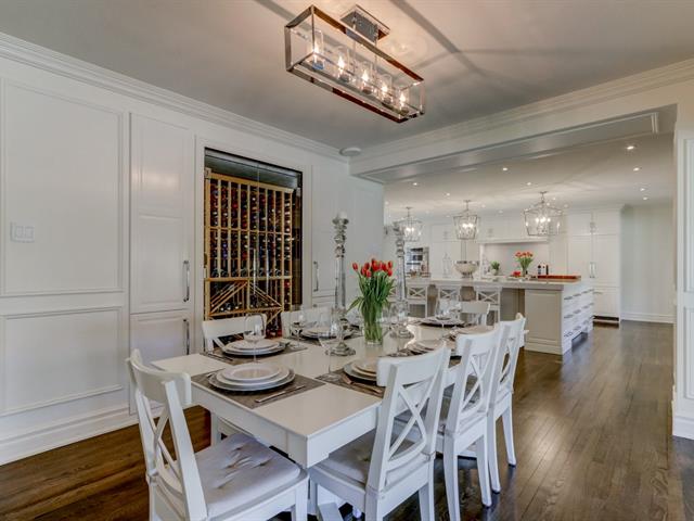 Maison à étages à vendre, Laval (Laval-sur-le-Lac)