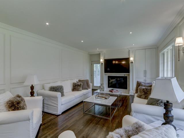 Maison à étages à vendre, Laval (Laval-sur-le-Lac)