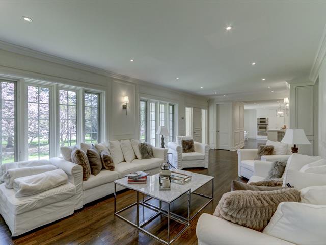 Maison à étages à vendre, Laval (Laval-sur-le-Lac)