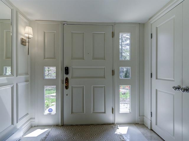 Maison à étages à vendre, Laval (Laval-sur-le-Lac)
