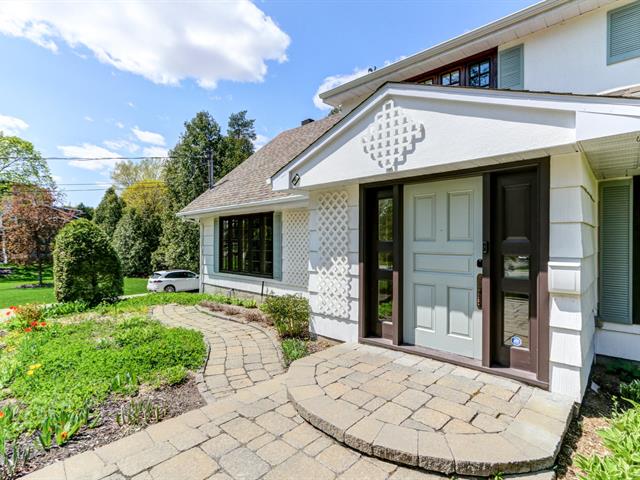 Maison à étages à vendre, Laval (Laval-sur-le-Lac)