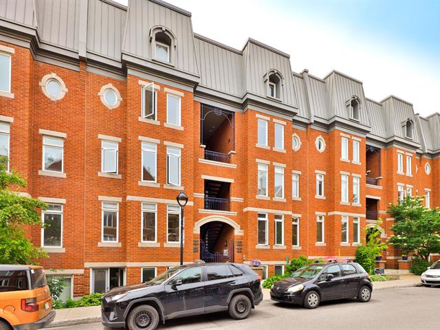 Façade