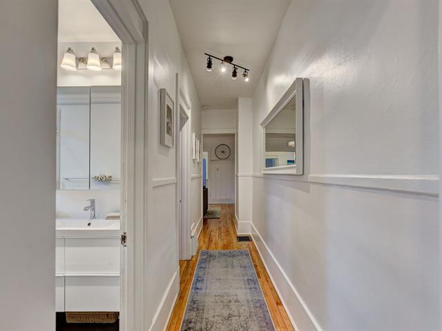 PASAGEWAY