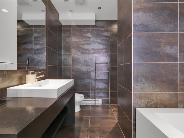 Salle de bains attenante à la CCP