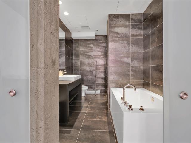 Salle de bains attenante à la CCP