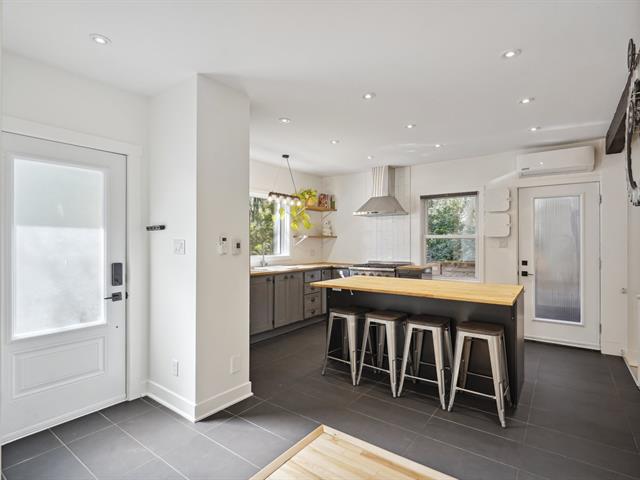 Maison à étages à vendre, Montréal (Ahuntsic-Cartierville)
