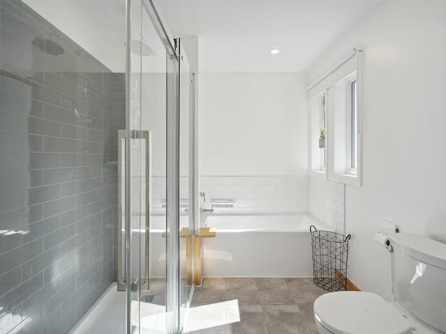 Maison à étages à vendre, Montréal (Ahuntsic-Cartierville)