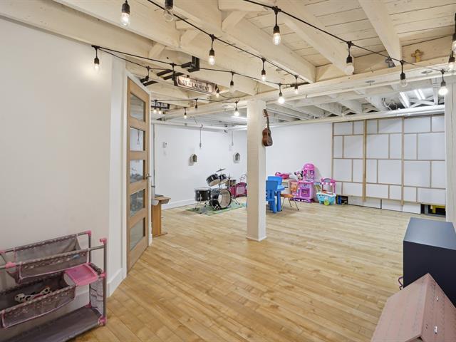 Maison à étages à vendre, Montréal (Ahuntsic-Cartierville)