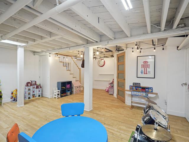 Maison à étages à vendre, Montréal (Ahuntsic-Cartierville)