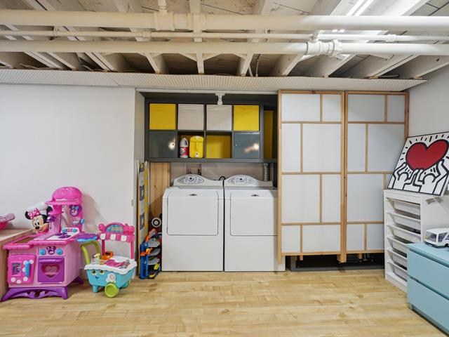 Maison à étages à vendre, Montréal (Ahuntsic-Cartierville)