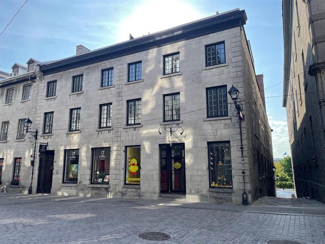 Façade