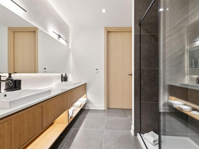 Salle de bains attenante à la CCP