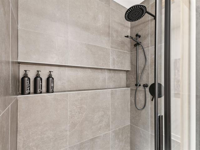 Salle de bains attenante à la CCP