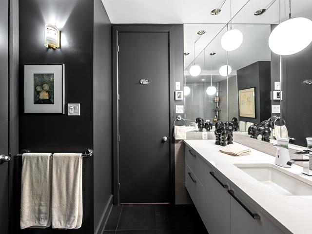 Salle de bains attenante à la CCP