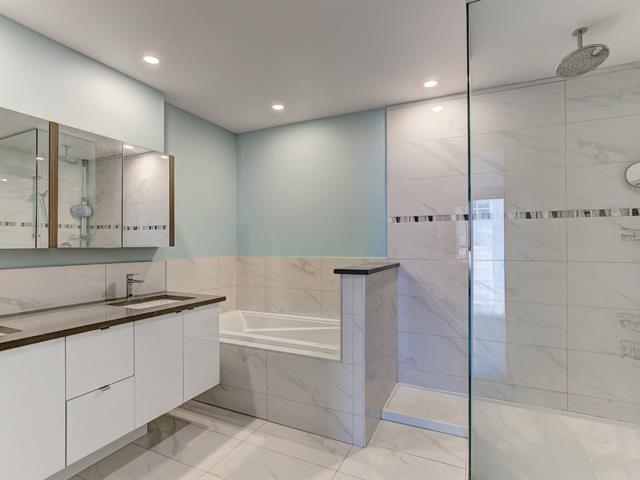 Salle de bains attenante à la CCP