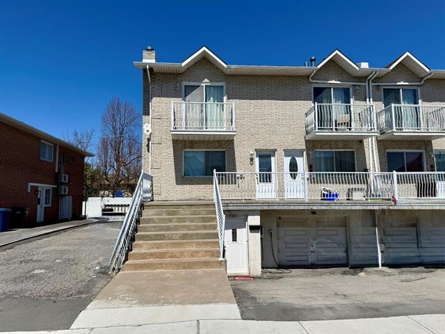 maison à vendre Laval (Sainte-Dorothée)