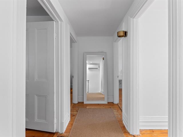 PASAGEWAY
