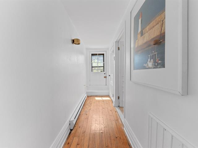 PASAGEWAY