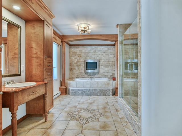 Salle de bains attenante à la CCP