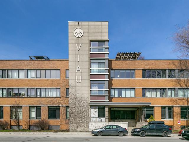 Façade