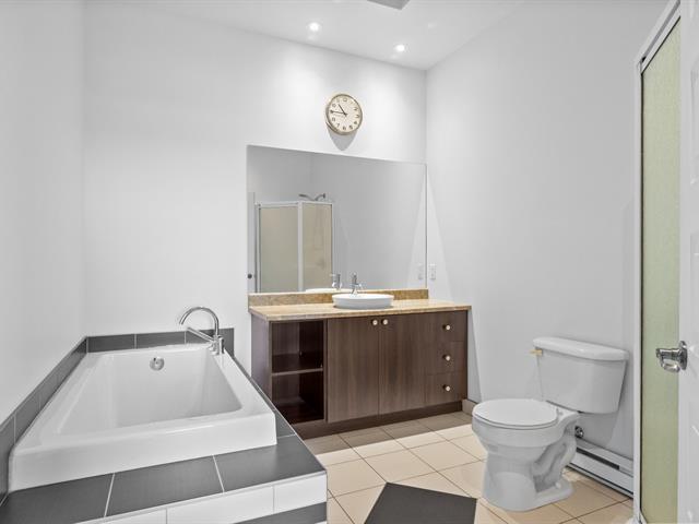 Salle de bains attenante à la CCP