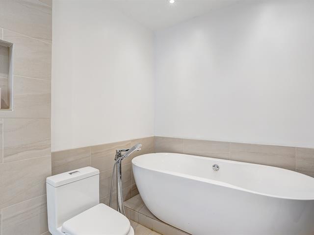 Salle de bains attenante à la CCP