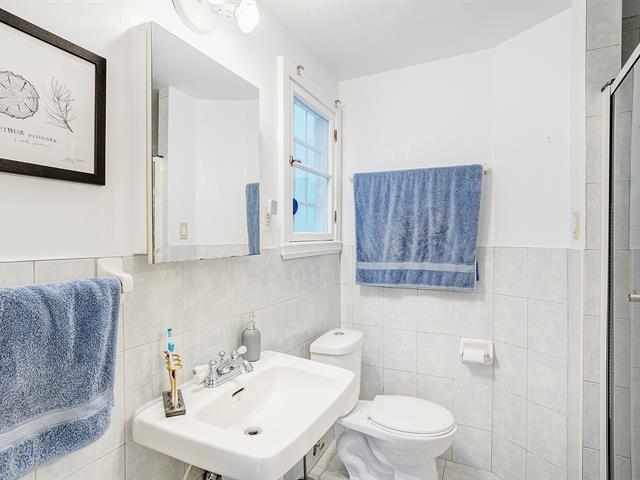 Salle de bains attenante à la CCP