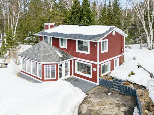 Maison à étages à vendre, Saint-Donat