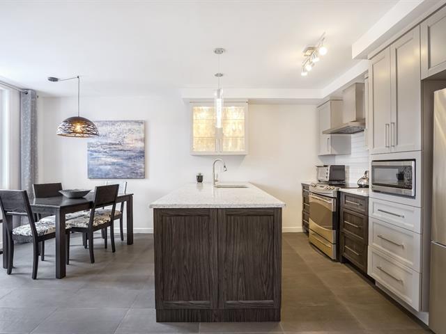 Duplex sold, Montréal (Ahuntsic-Cartierville)