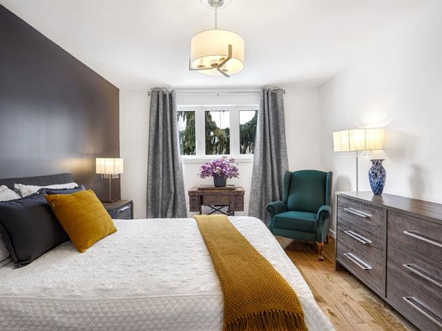 Duplex sold, Montréal (Ahuntsic-Cartierville)