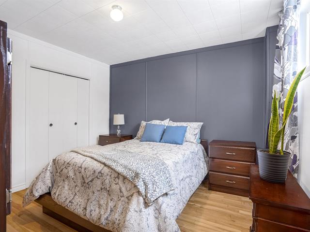 Duplex sold, Montréal (Ahuntsic-Cartierville)
