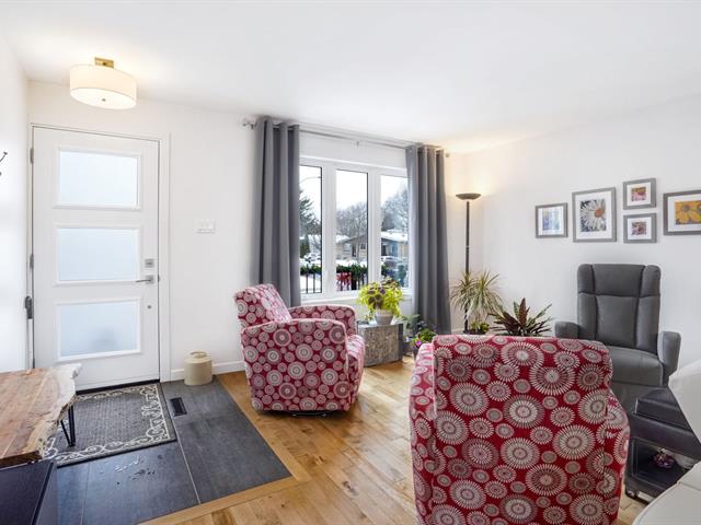 Duplex sold, Montréal (Ahuntsic-Cartierville)