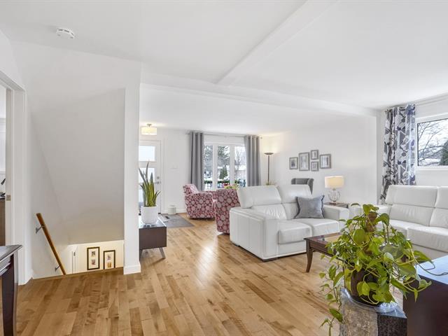 Duplex sold, Montréal (Ahuntsic-Cartierville)